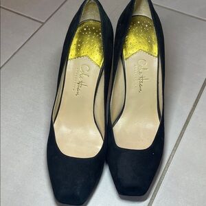 Cole Haan black suede withpatent trim, 6.5, 4inch heel, like new classic heel